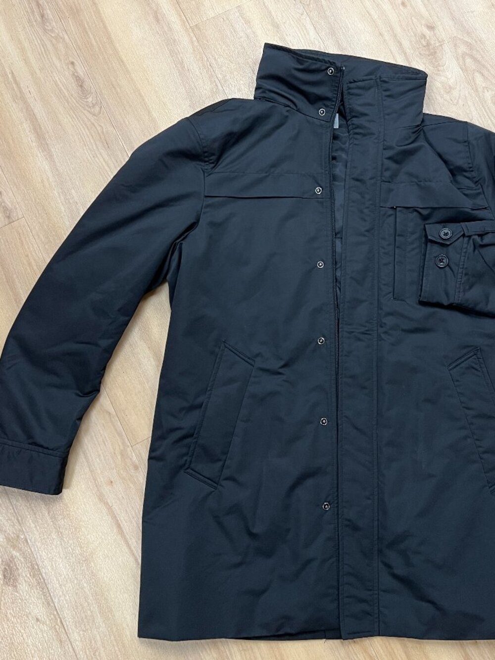 Uniqlo Air Tech Coat black insulated parka with concealed hood